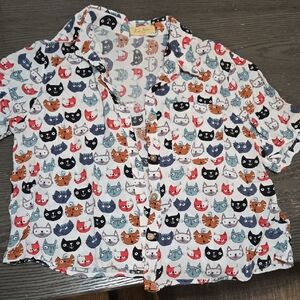 Love Notes Cat Face Button-Up Shirt in White, Orange, Blue, Black, Gray